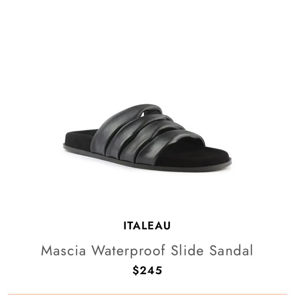 ITALEAU sandals